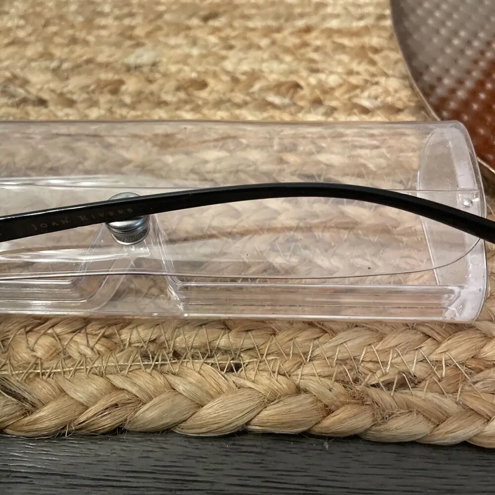 JOAN RIVERS 100% UV Protection Black Sunglasses with case